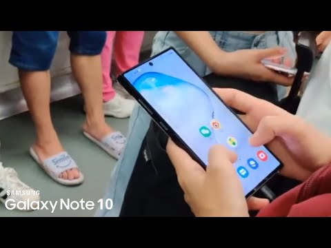 Samsung Galaxy Note 10+ being used in the Subway (VIDEO)