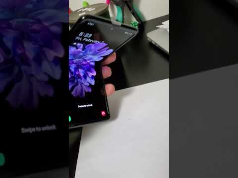 Galaxy Z Flip phone